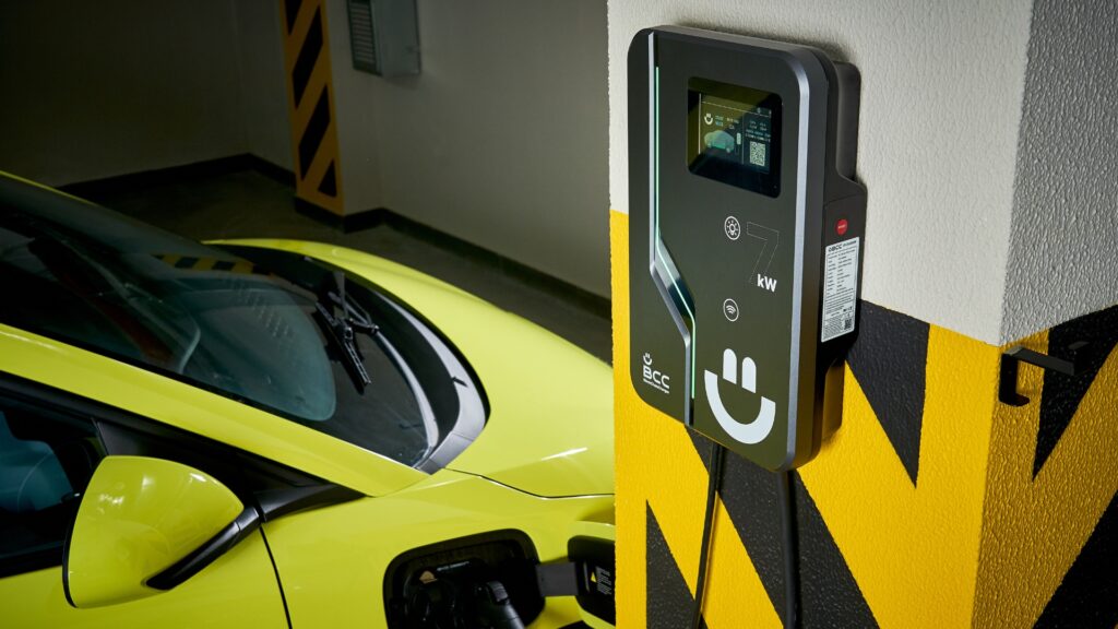 Single Phase vs 3 Phase EV Charger